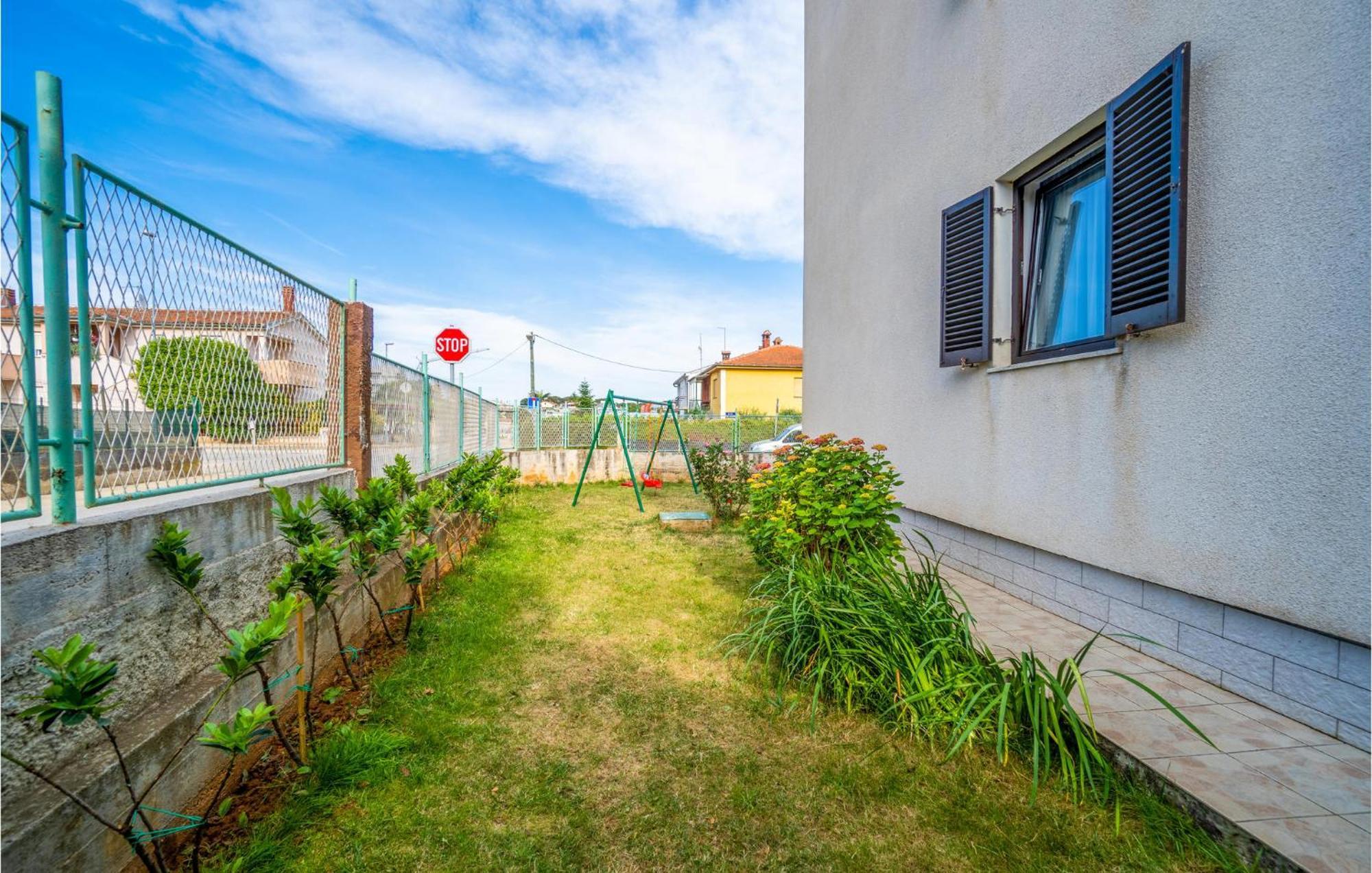 Awesome Apartment In Pula With Wifi Eksteriør bilde
